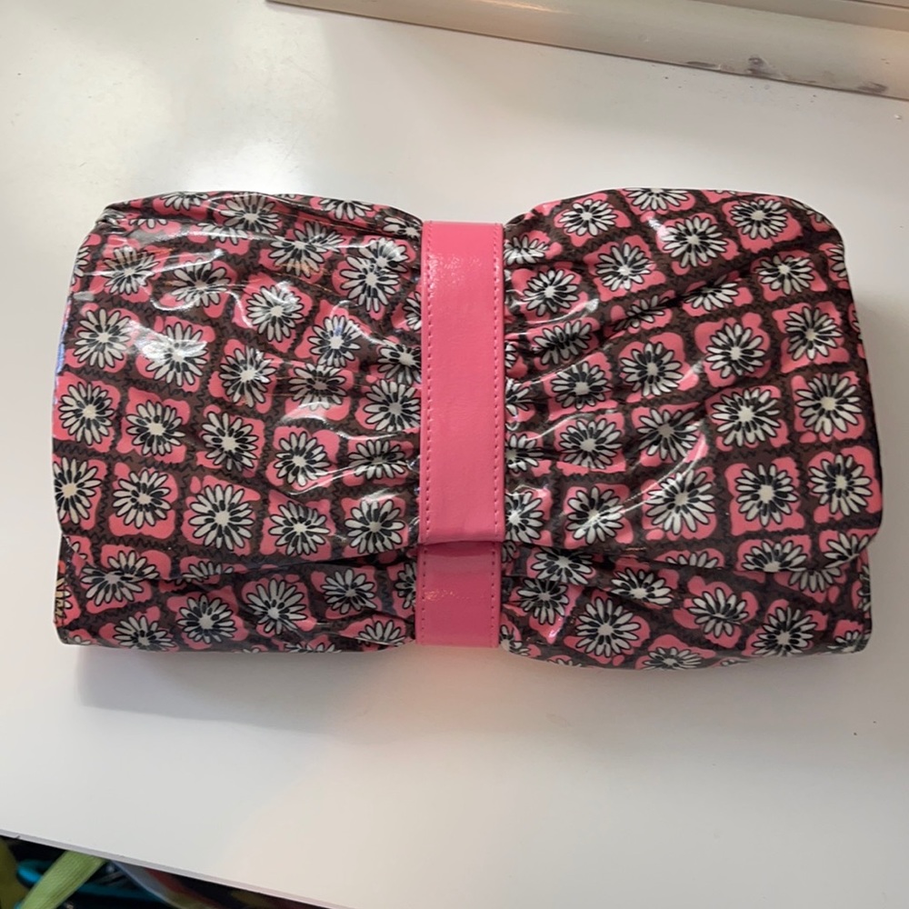 Vera Bradley Frill clutch bag